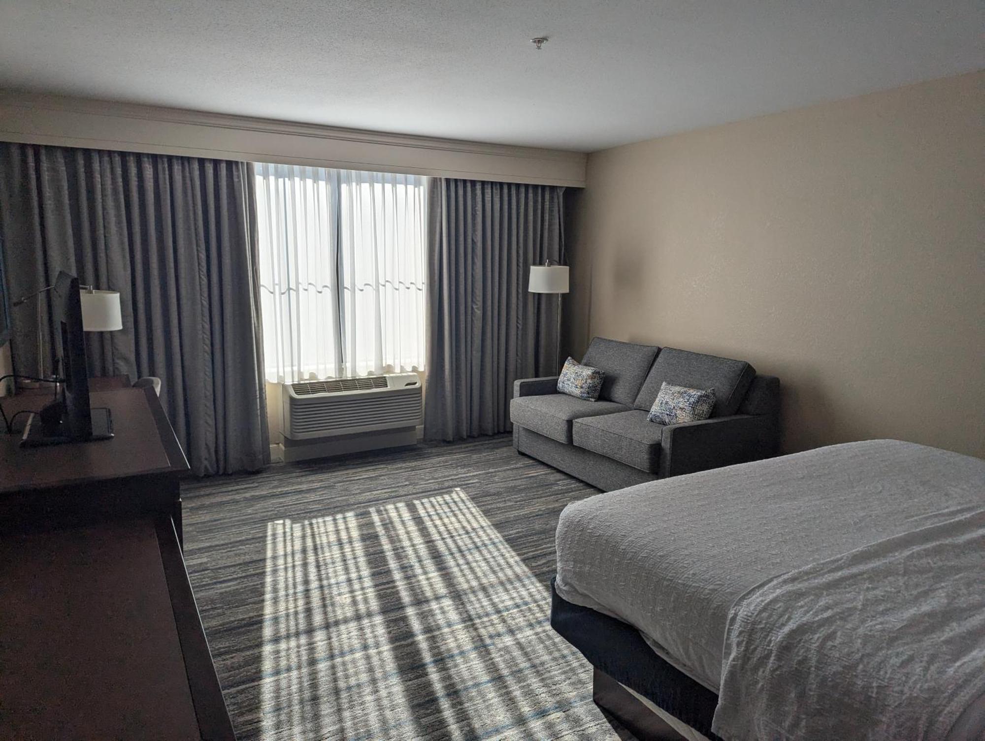 Hampton Inn & Suites Cazenovia, Ny Exterior photo
